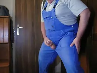 Adorabile ragazza si trova a letto con il massaggio video hard suo fidanzato per tutta la vita