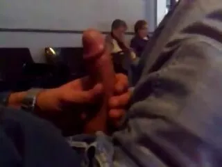 Bella ragazza russa con elastico ha dato un ragazzo un video porno con massaggi culo