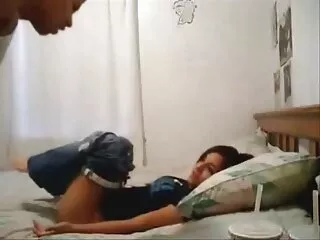Sesso spensierata dolce video porno di massaggi cinesi coppia asiatica