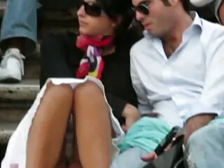 Marito orologi la sua moglie fanculo a un punto massaggi erotici free e prende eccitato